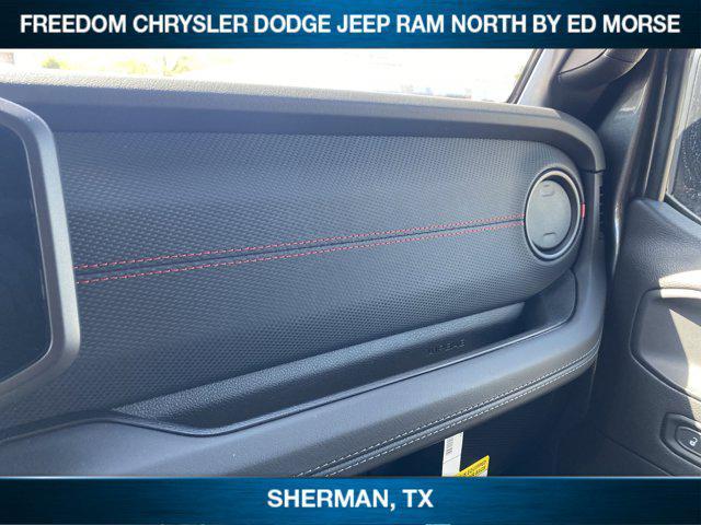 new 2025 Jeep Gladiator car, priced at $55,585