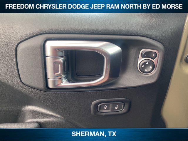 new 2025 Jeep Gladiator car, priced at $43,536