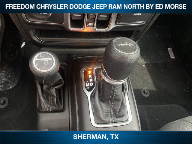 new 2025 Jeep Gladiator car, priced at $43,536