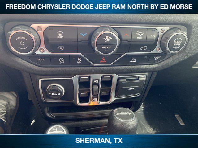 new 2025 Jeep Gladiator car, priced at $43,536