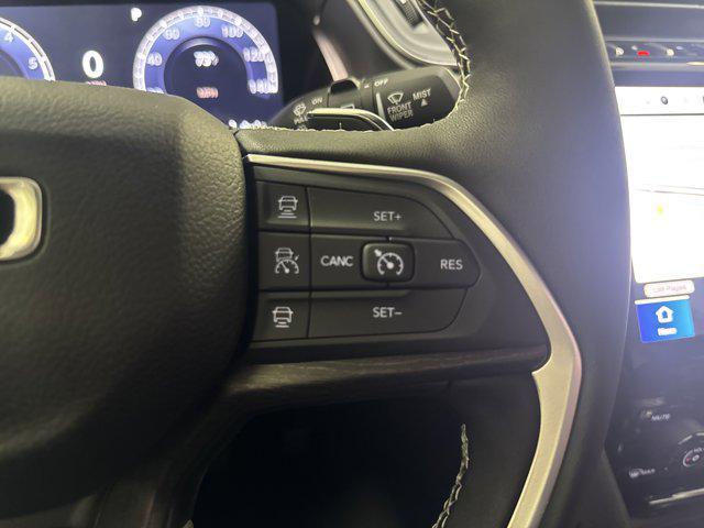new 2025 Jeep Grand Cherokee car, priced at $41,872