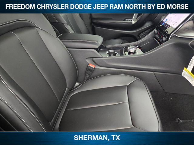 new 2025 Jeep Grand Cherokee car, priced at $39,373