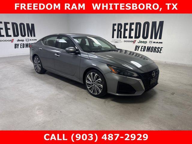 used 2023 Nissan Altima car, priced at $21,608