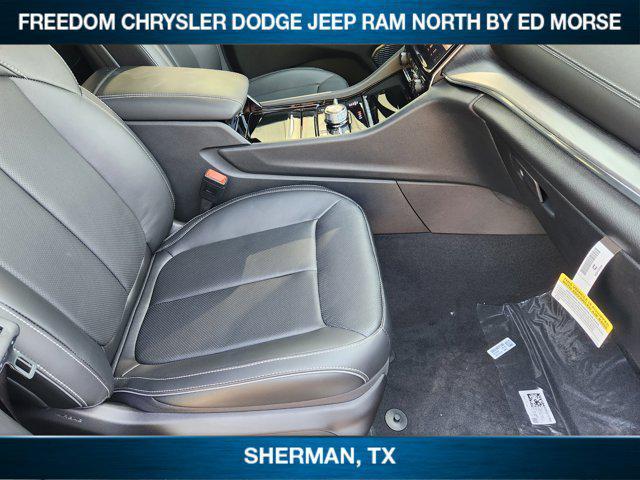 new 2025 Jeep Grand Cherokee L car, priced at $51,686