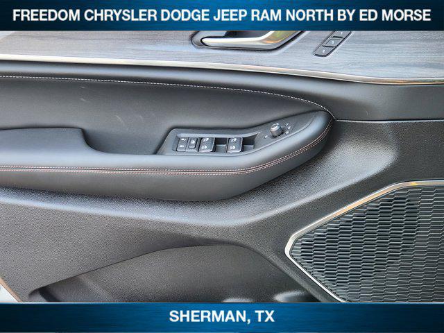 new 2025 Jeep Grand Cherokee L car, priced at $51,686