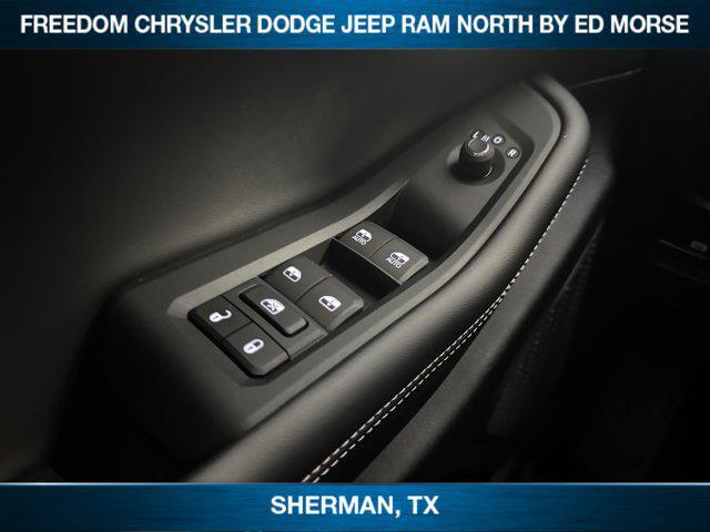 new 2025 Jeep Grand Cherokee car, priced at $45,711