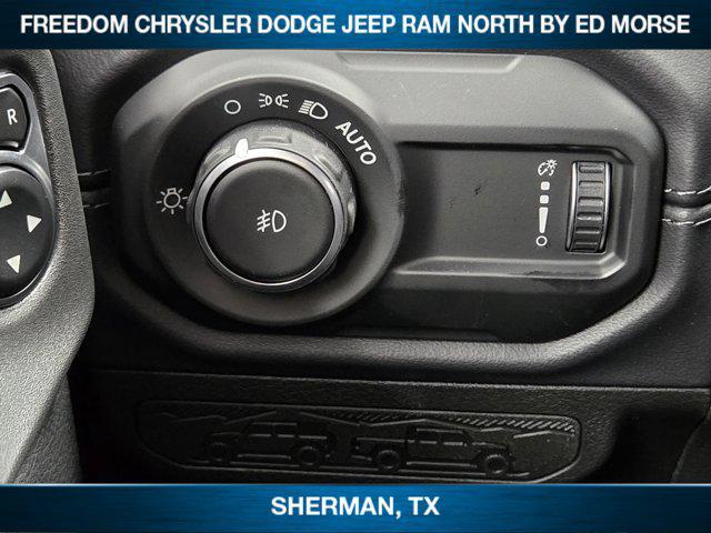 new 2025 Jeep Wrangler car, priced at $76,194