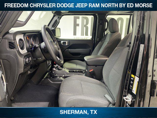 new 2025 Jeep Gladiator car, priced at $39,052