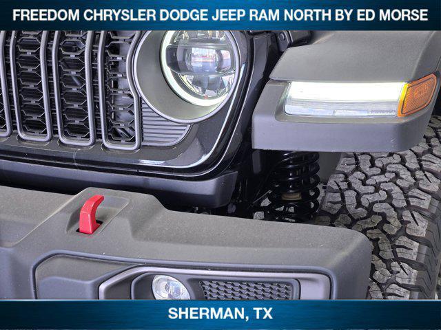 new 2025 Jeep Wrangler car, priced at $58,196
