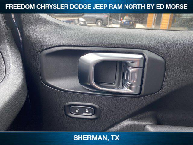 new 2025 Jeep Wrangler car, priced at $46,691