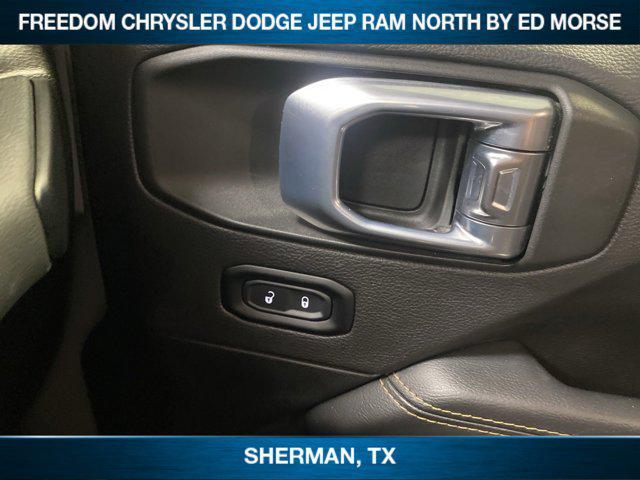 used 2023 Jeep Gladiator car, priced at $34,526