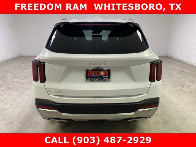 used 2024 Kia Sorento car, priced at $28,995