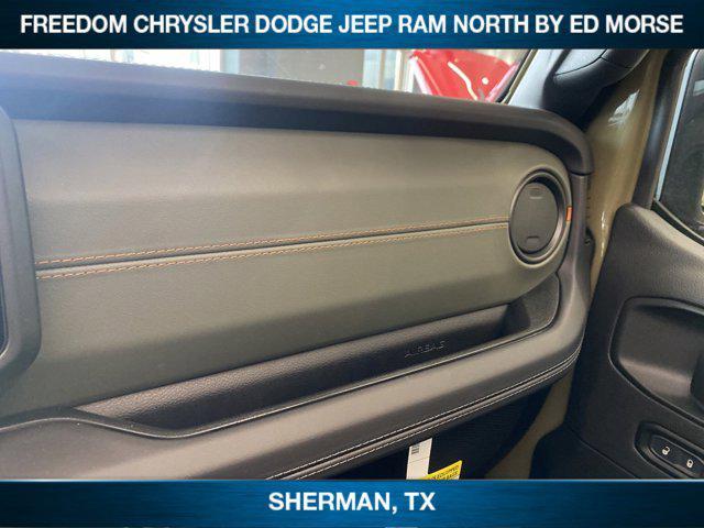 new 2025 Jeep Gladiator car, priced at $62,406