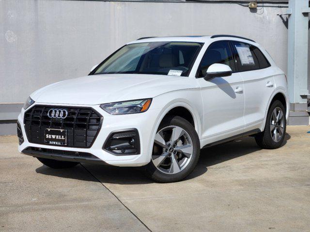 new 2025 Audi Q5 car, priced at $55,190