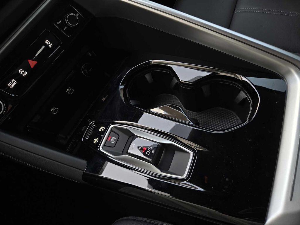 new 2025 Audi Q5 car, priced at $58,646
