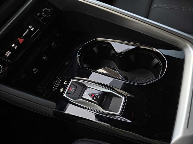 new 2025 Audi Q5 car, priced at $61,090