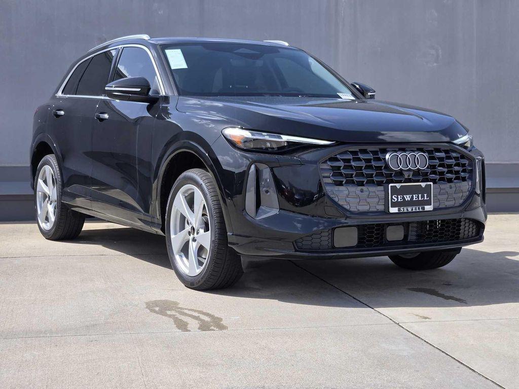 new 2025 Audi Q5 car, priced at $58,646
