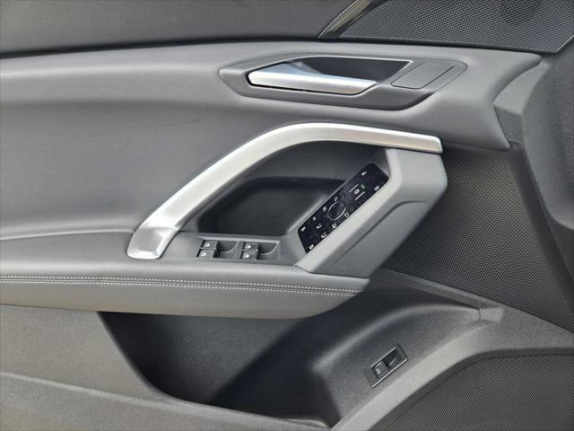 new 2025 Audi Q5 car, priced at $57,210