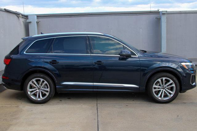 used 2025 Audi Q7 car, priced at $59,991