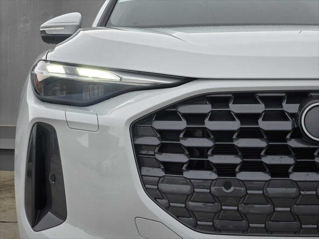 new 2025 Audi Q5 car, priced at $58,190