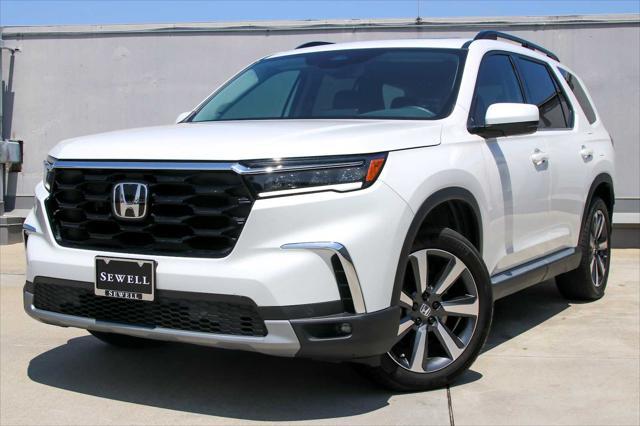 used 2024 Honda Pilot car, priced at $43,991