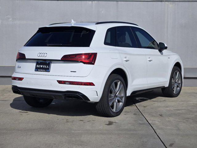 new 2025 Audi Q5 car, priced at $52,940