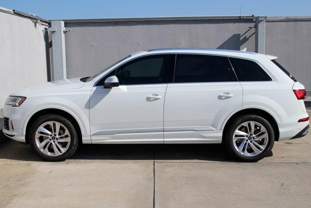 used 2024 Audi Q7 car, priced at $59,487