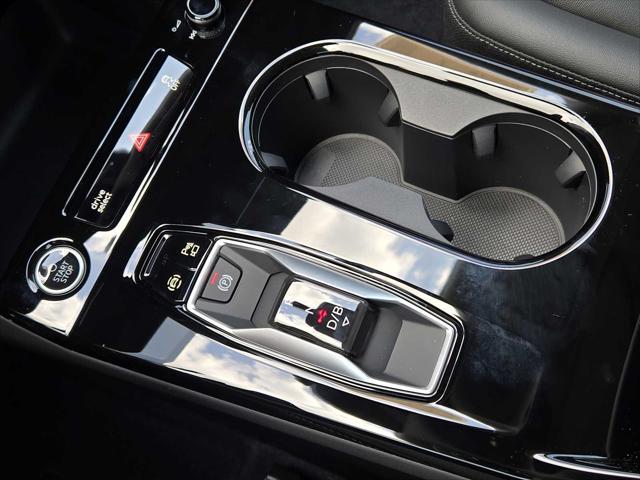 new 2025 Audi Q6 e-tron car, priced at $65,241