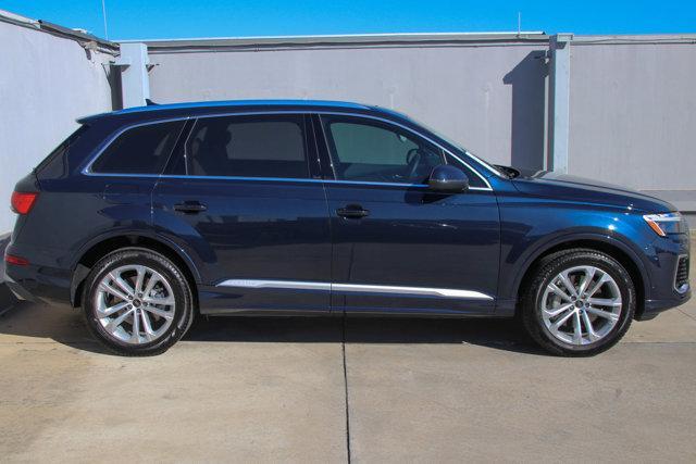 used 2025 Audi Q7 car, priced at $61,991