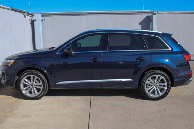 used 2025 Audi Q7 car, priced at $61,991