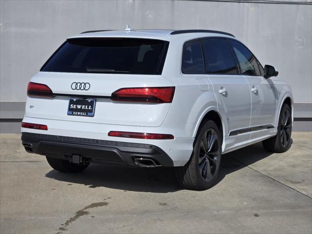 new 2025 Audi Q7 car, priced at $77,750