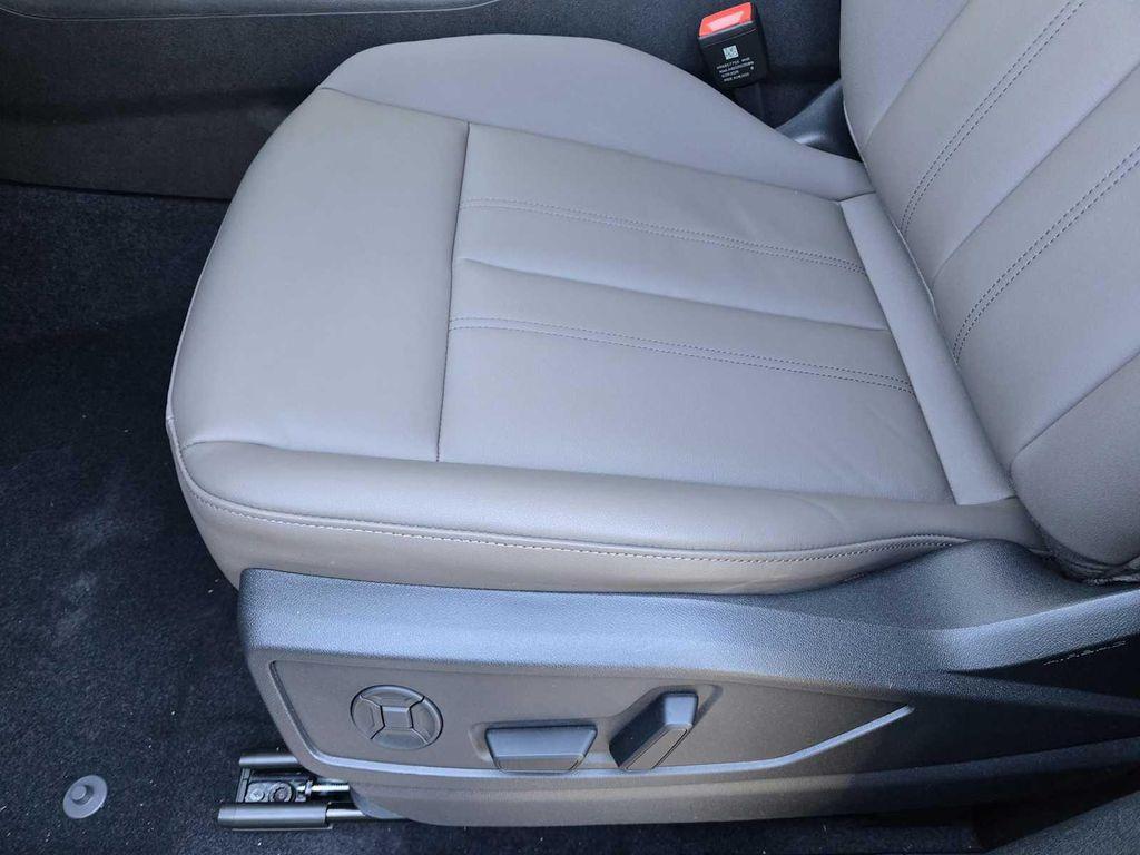 new 2025 Audi Q5 car, priced at $59,550