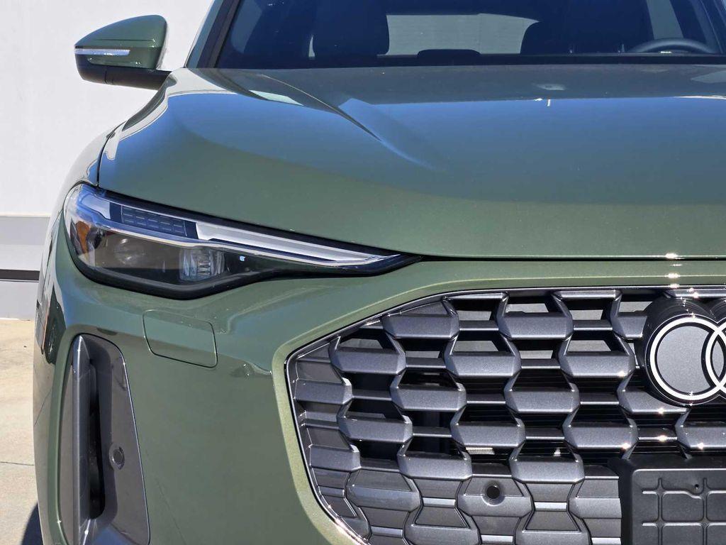 new 2025 Audi Q5 car, priced at $59,550