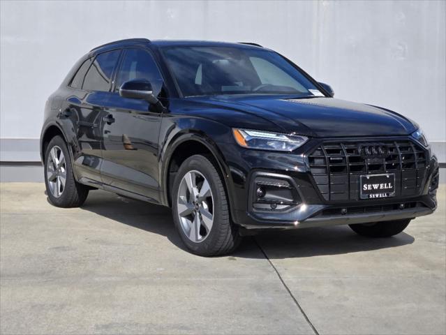 new 2025 Audi Q5 car, priced at $57,125