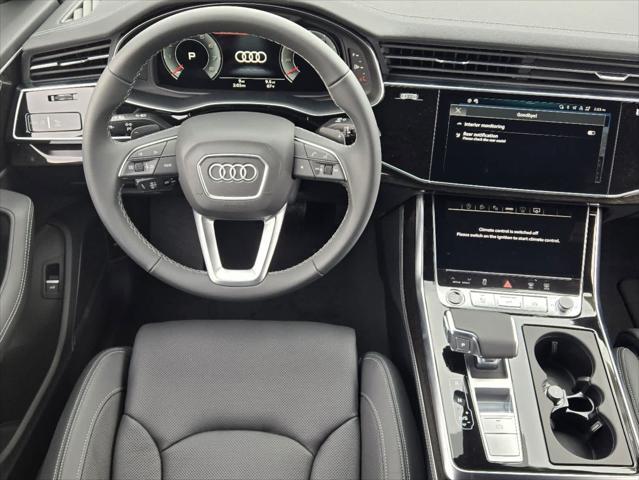 new 2025 Audi Q7 car, priced at $83,750