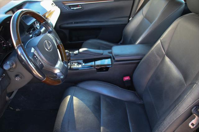 used 2015 Lexus ES 350 car, priced at $16,999