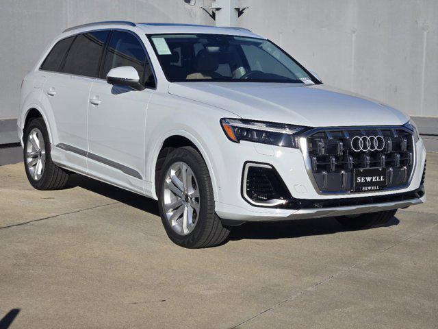 new 2025 Audi Q7 car, priced at $75,650