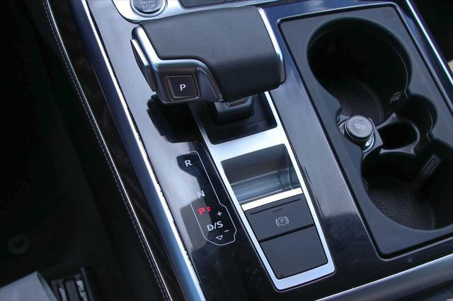 used 2025 Audi Q7 car, priced at $54,991
