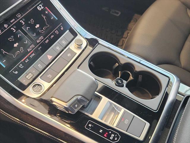 new 2025 Audi Q7 car, priced at $77,840