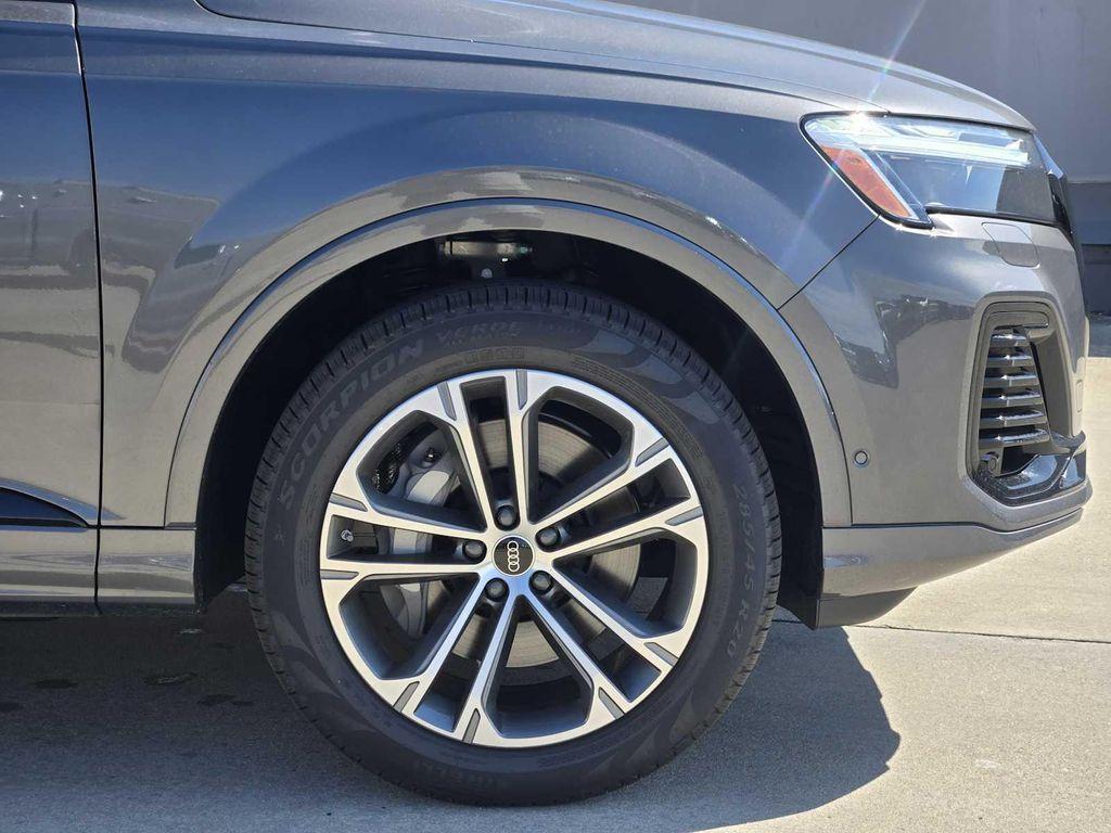new 2026 Audi Q7 car, priced at $73,895