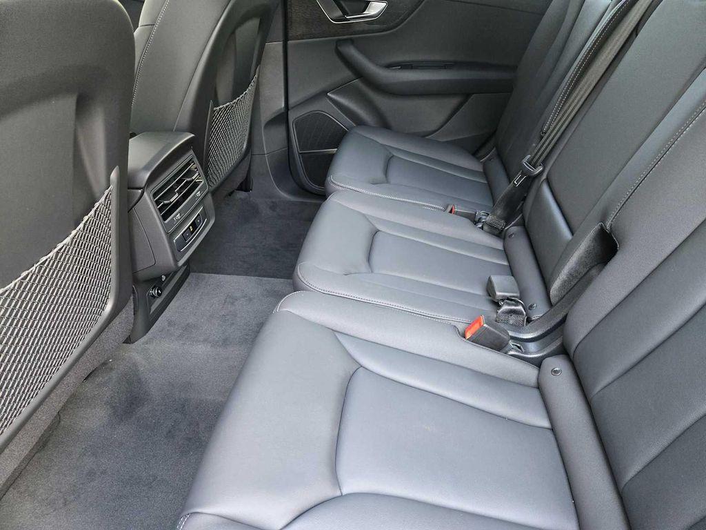 new 2026 Audi Q7 car, priced at $73,895