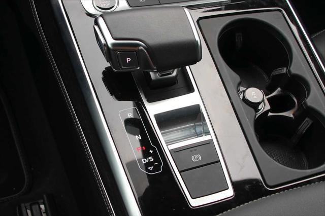 used 2025 Audi Q7 car, priced at $55,991
