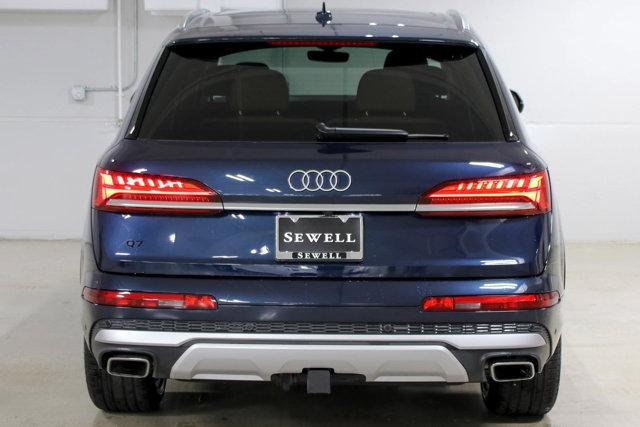 used 2025 Audi Q7 car, priced at $59,991