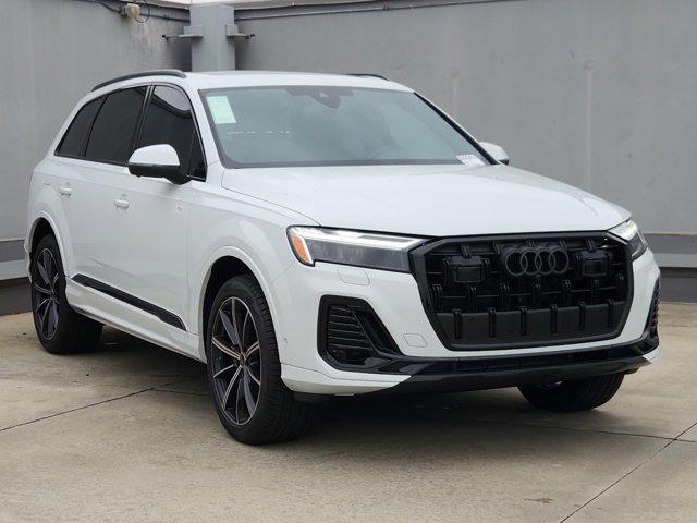 new 2025 Audi Q7 car, priced at $71,700