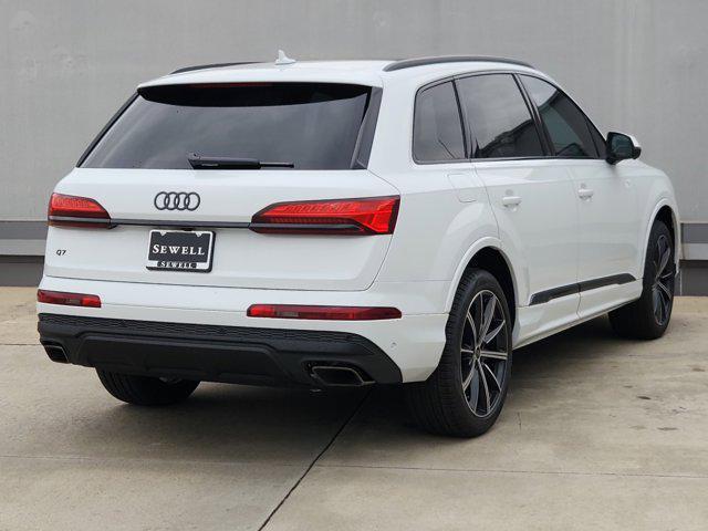 new 2025 Audi Q7 car, priced at $71,700