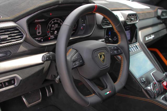 used 2024 Lamborghini Urus car, priced at $324,991