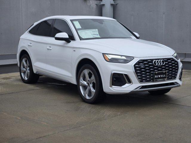 new 2025 Audi Q5 car, priced at $59,030