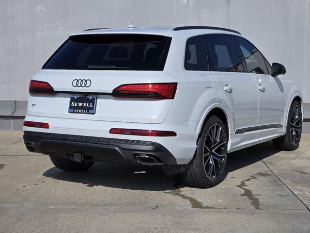 new 2025 Audi Q7 car, priced at $89,800