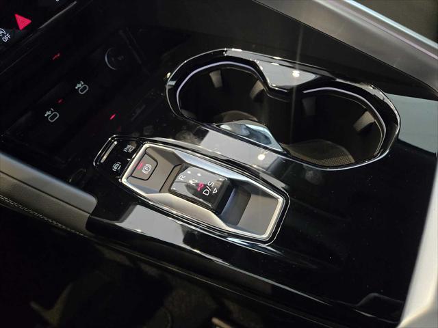 new 2025 Audi Q5 car, priced at $61,300