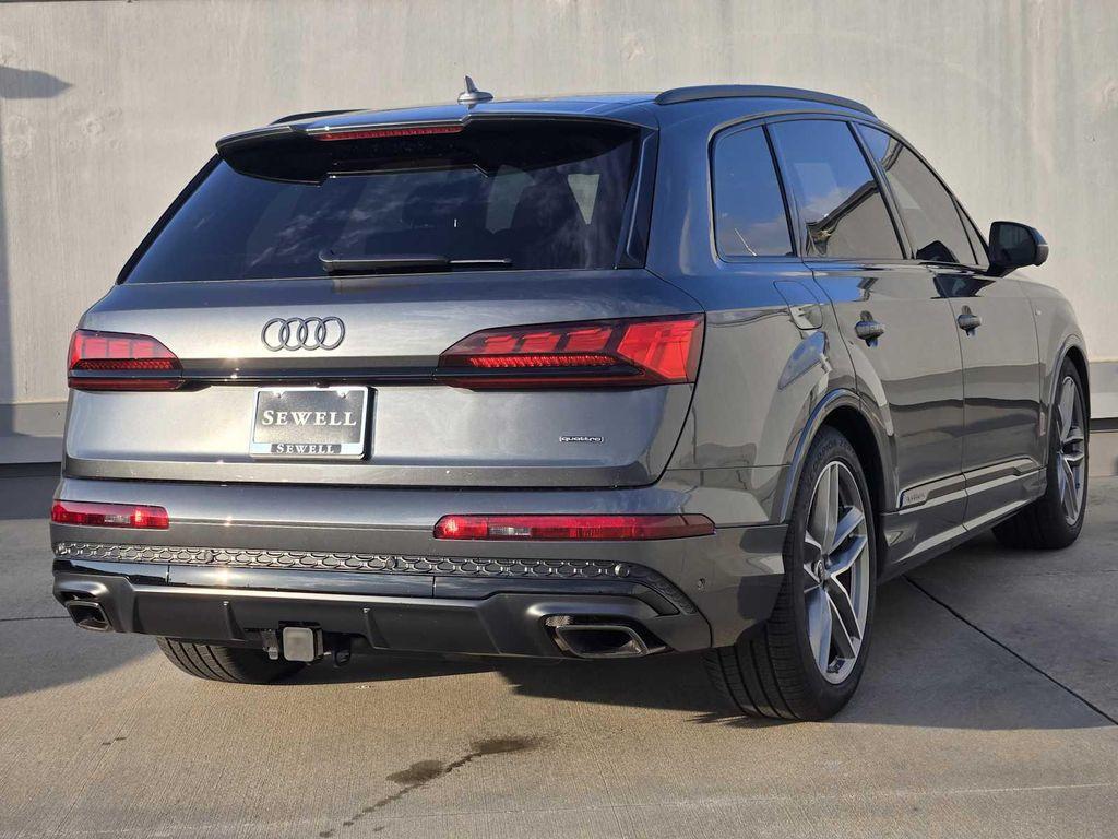 new 2026 Audi Q7 car, priced at $85,695